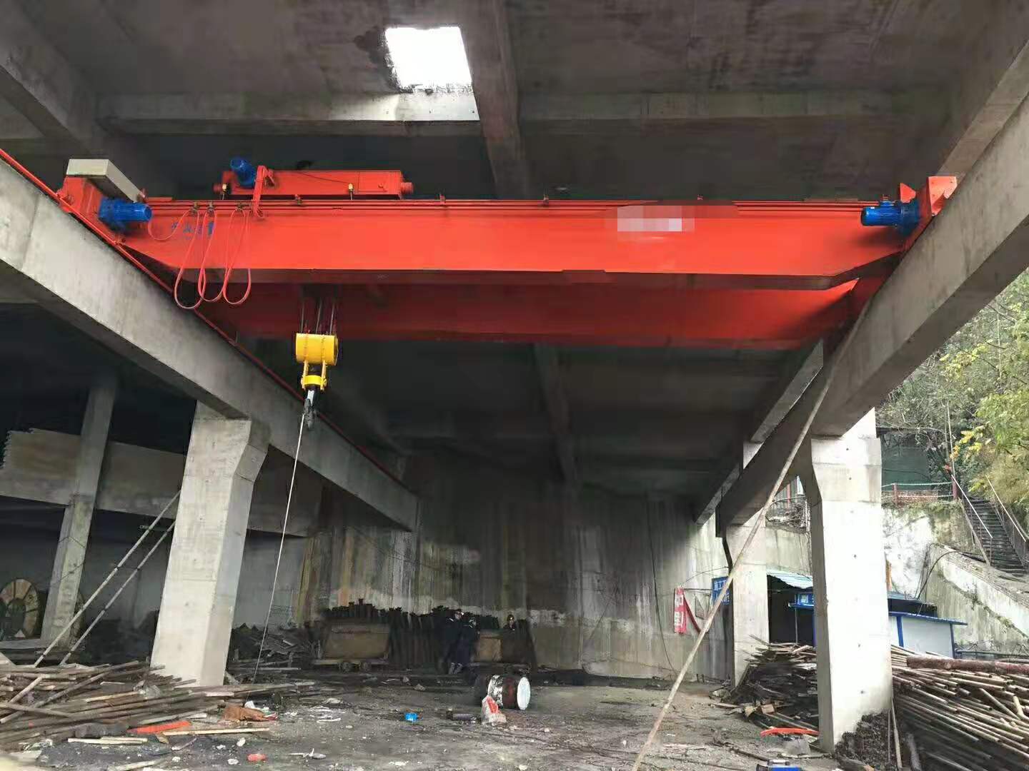 昆明起重機｜昆明行車-電動單梁起重機生產銷售
