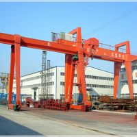 杭州起重機(jī)-雙梁門(mén)式橋式起重機(jī)